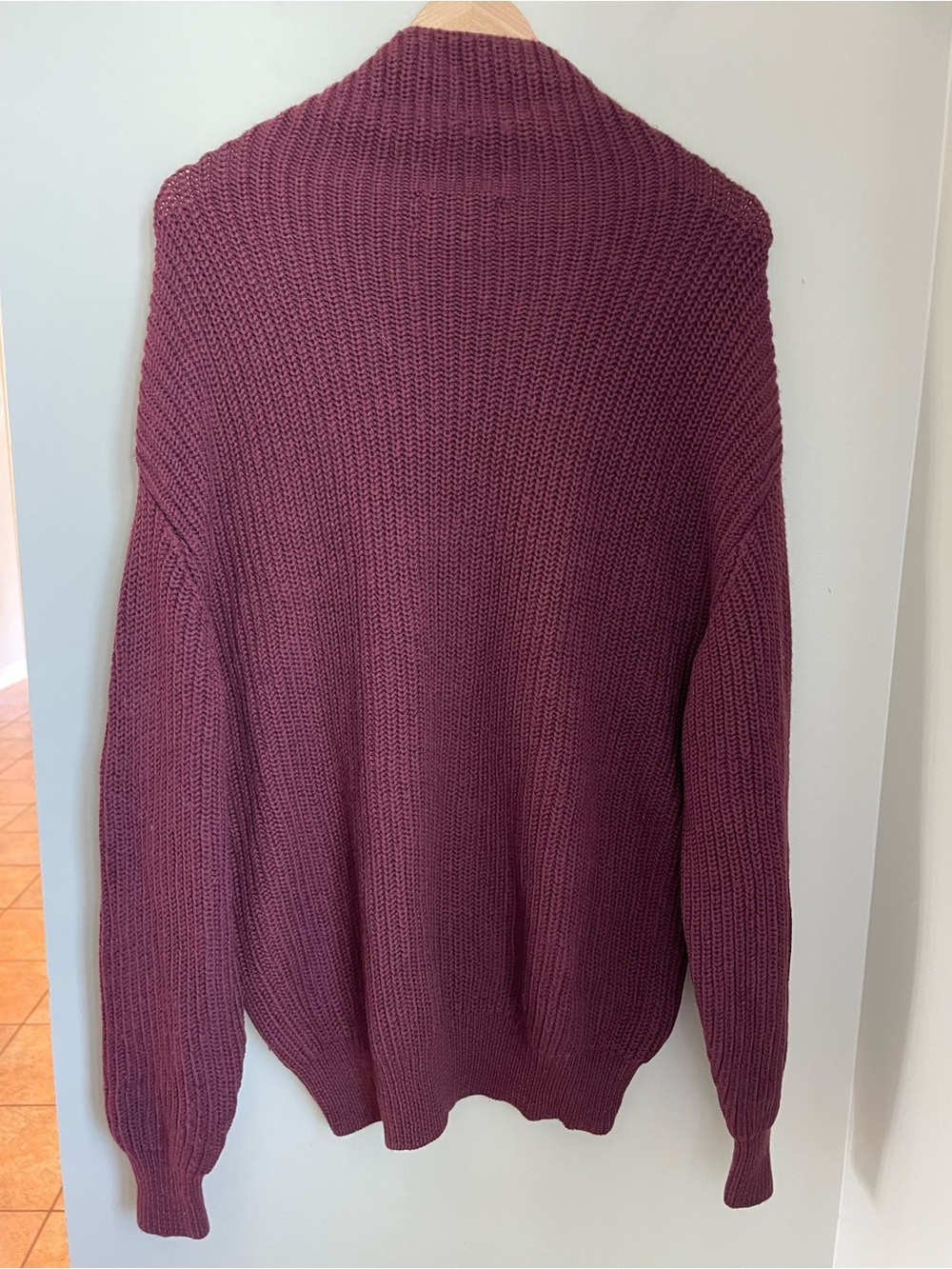 Wilfred Aritzia Montpellier Maroon Merino Wool Sweater Size Large - Picture 5 of 10